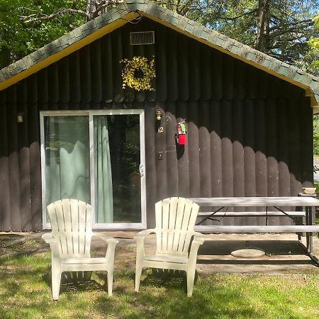 Amber Lantern Two-Bedroom Cottage Lac George Extérieur photo