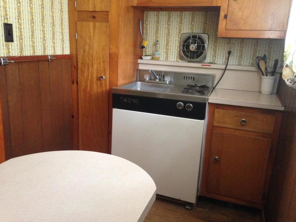Amber Lantern Two-Bedroom Cottage Lac George Chambre photo